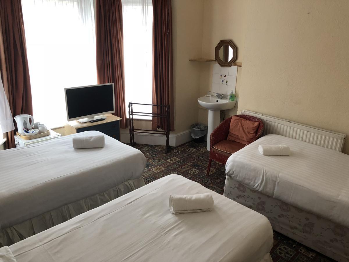 Arran Guest House Ілфорд Екстер'єр фото